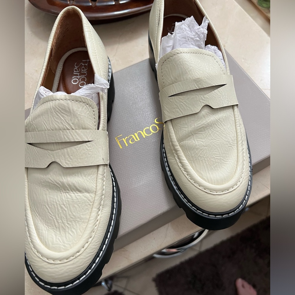 Cream patent leather lug sole loafers.  NIB.  Perfect to dress up or down.